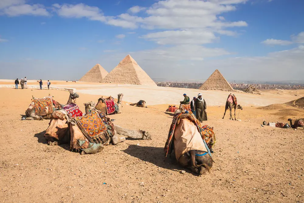 Hurghada Pyramiden Ausflug Flugzeug